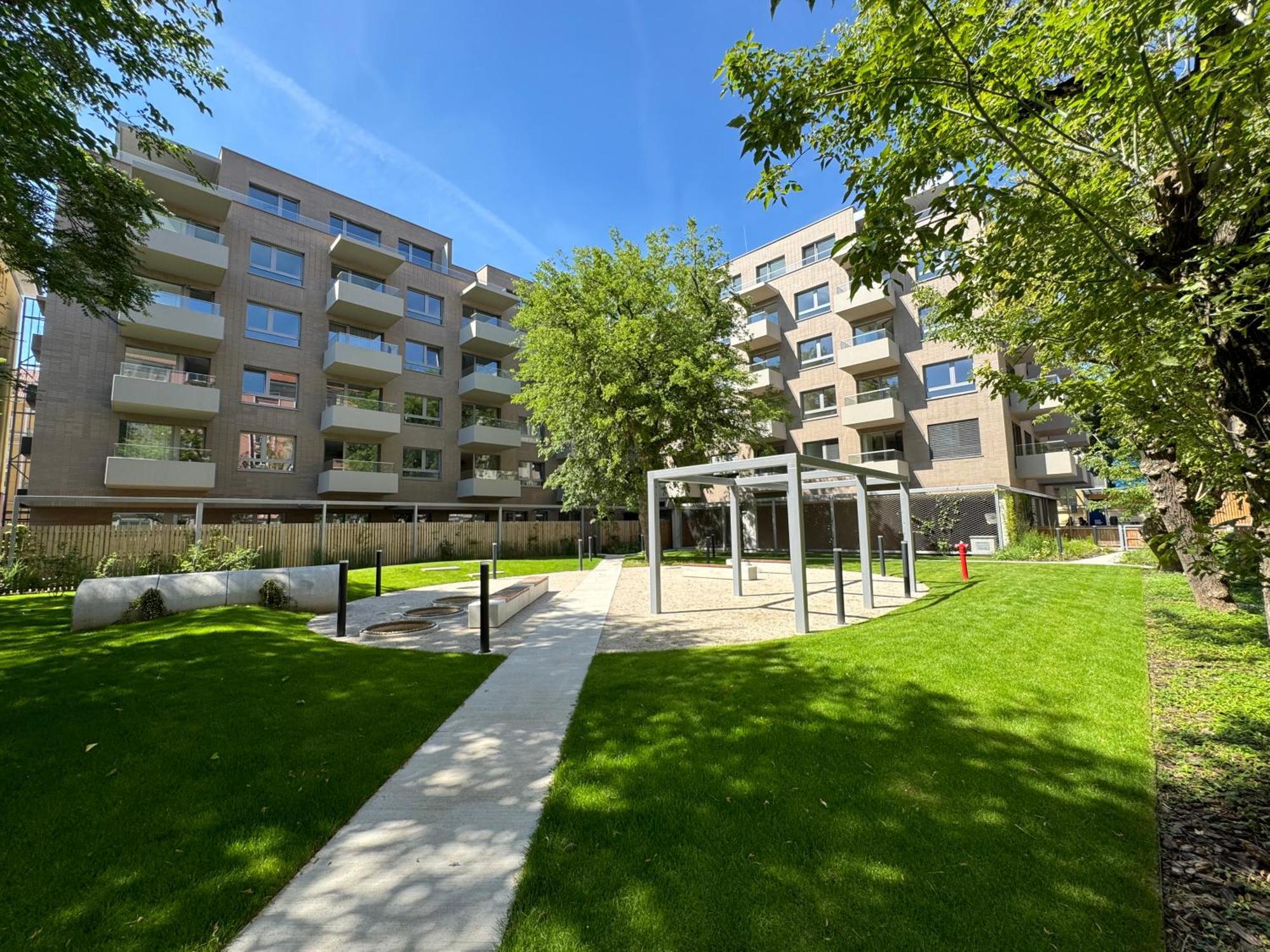 Aurora Apartments Bratislava Exterior foto