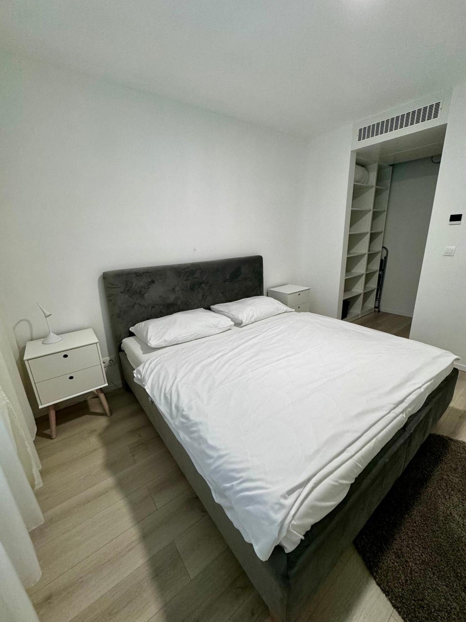 Aurora Apartments Bratislava Exterior foto